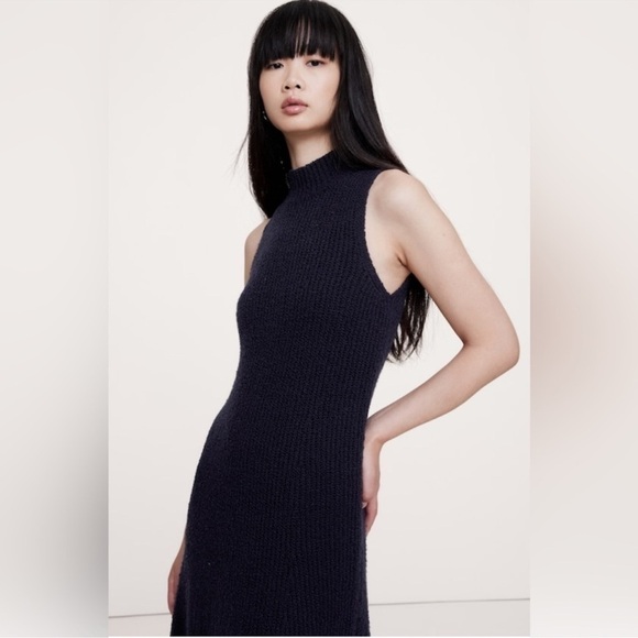 NWT! BANANA REPUBLIC RIVER BANK BEIGE MERINO-BLEND MOCK-NECK MIDI SWEATER DRESS🧤 - Picture 3 of 5